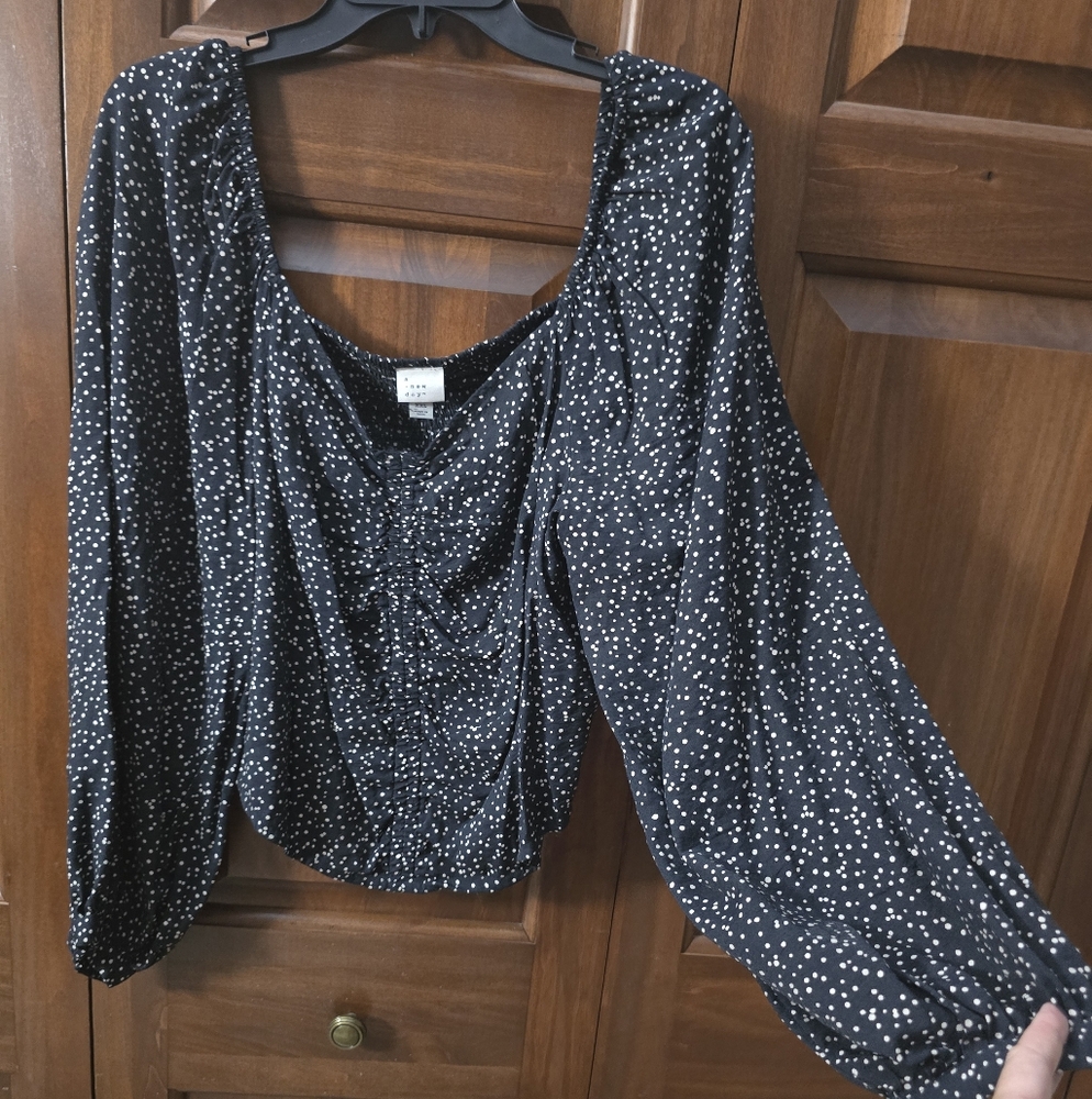 Black and Cream Polka Dot Women's Top Wirh Puffy Sleeves XXL